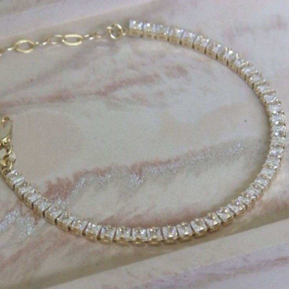 Diamond Tennis Bracelet, NEW